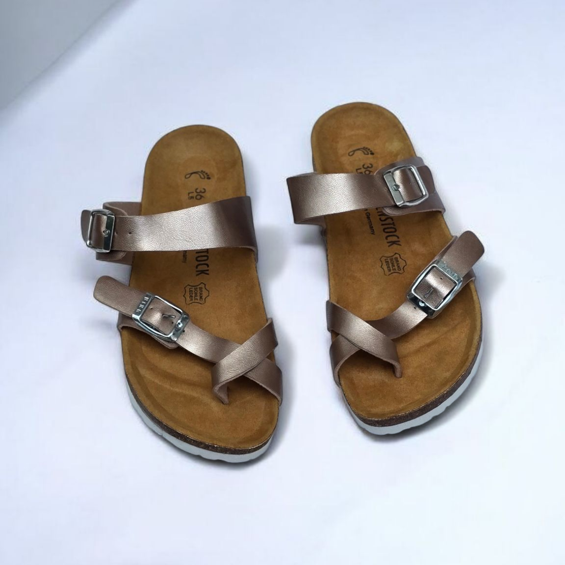 Mayari Rose Retro