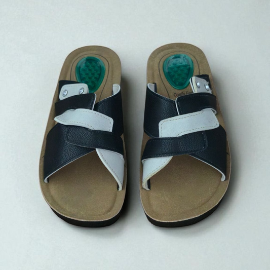 Conforta Black & White