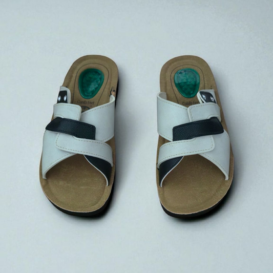 Conforta White & Black