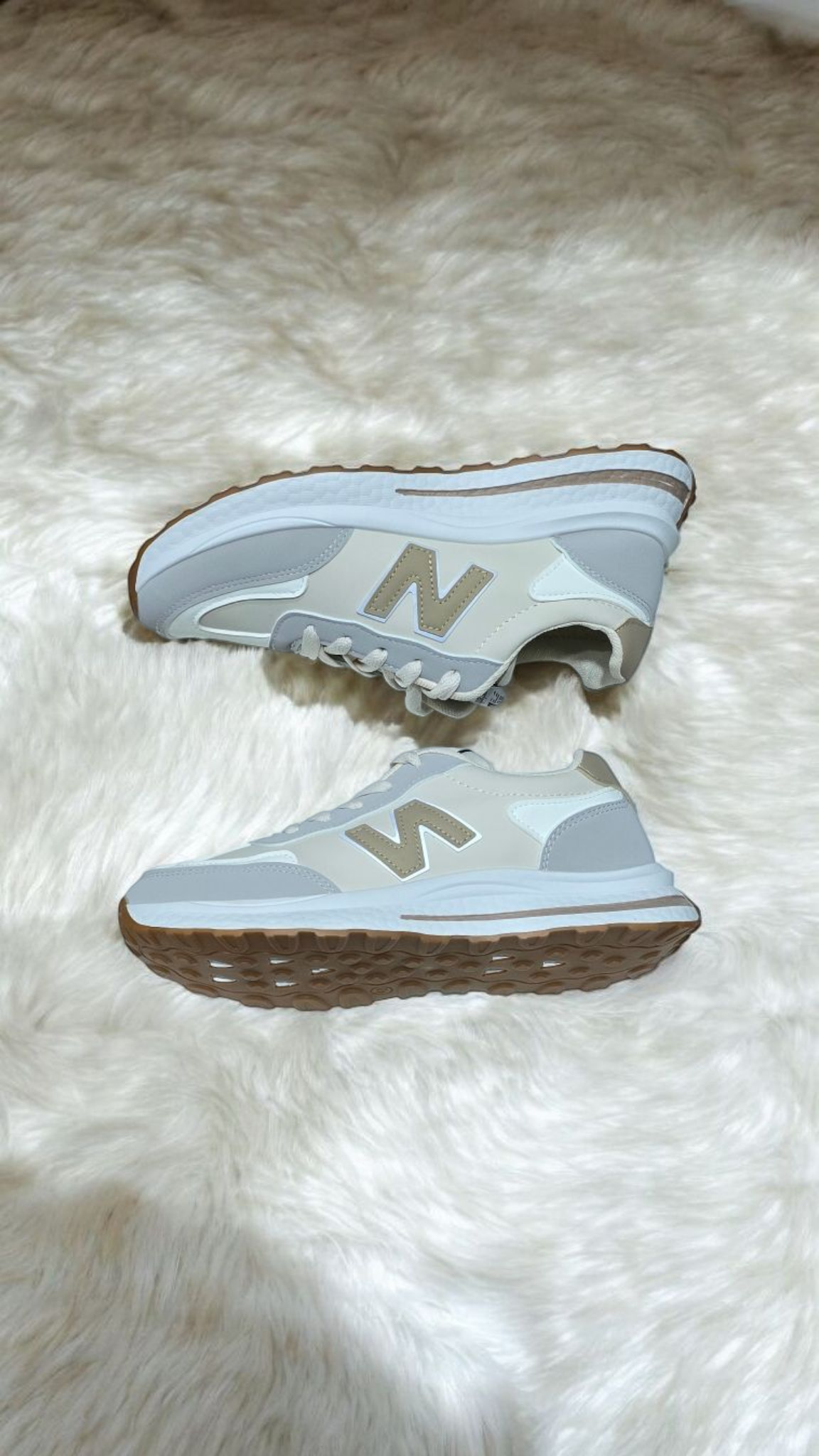 New balance 520 Creamline